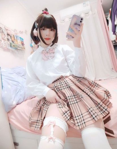 欧美九九热在线视频_BD英语在线观看完整版