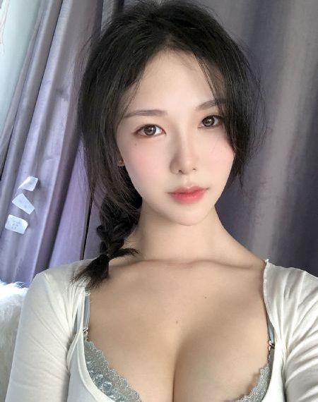 欧美美女裸背壁纸_超清高清电影在线