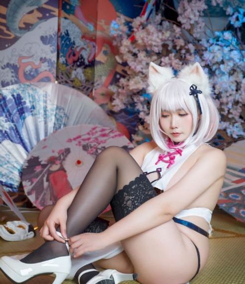 欧美极品偷拍盗摄图片_免费高清在线观看