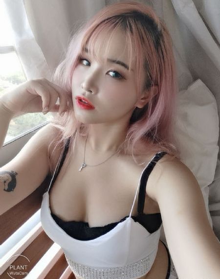 最美情侣中文